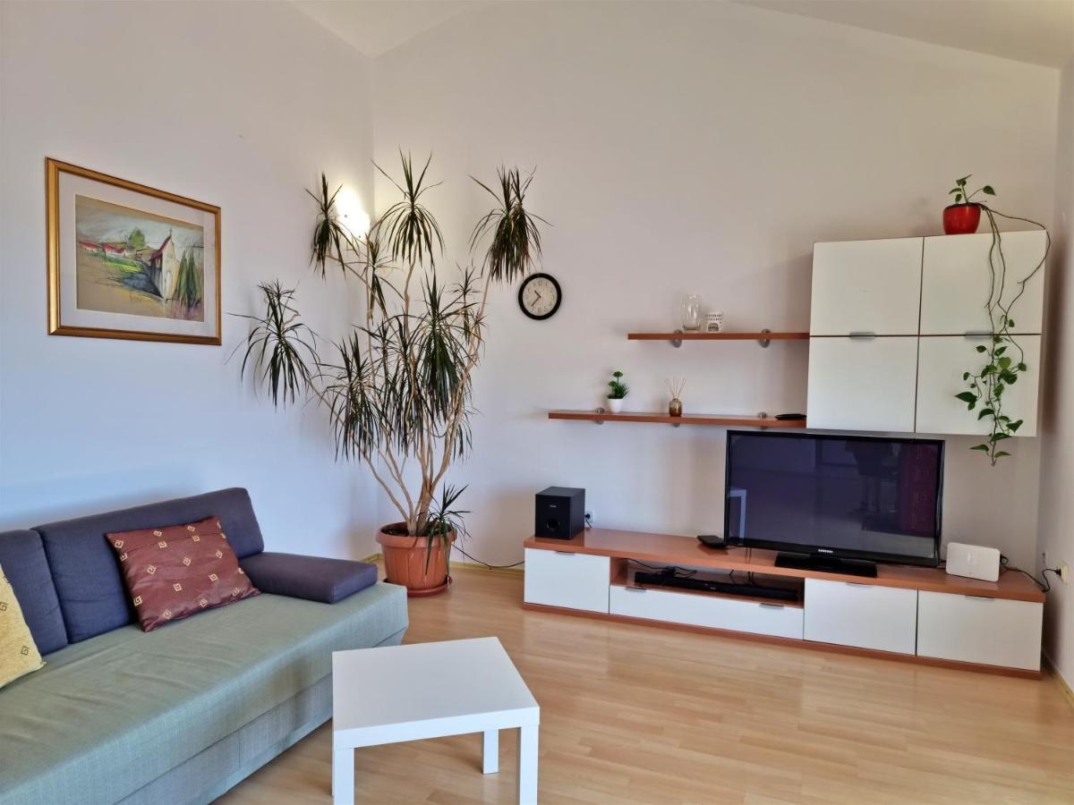 Apartment Gajo *